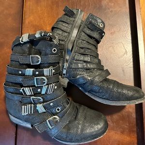 Like New Steve Madden Moto Boots